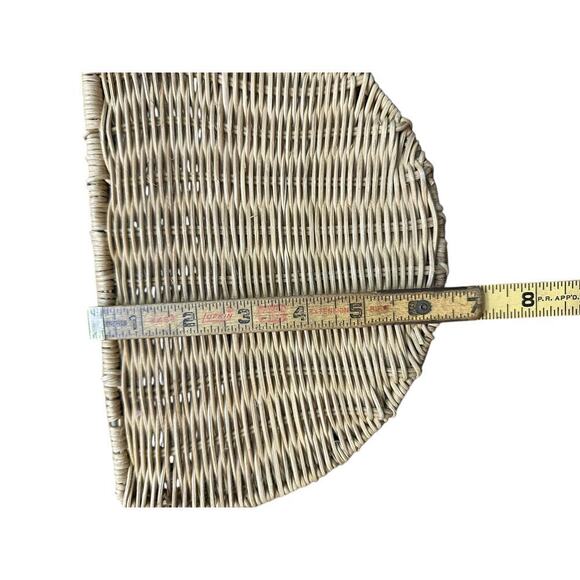 Straw Studios Crescent Crossbody Bag - Picture 6 of 7